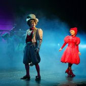 КРАСНАЯ ШАПОЧКА & СЕРЫЙ ВОЛК